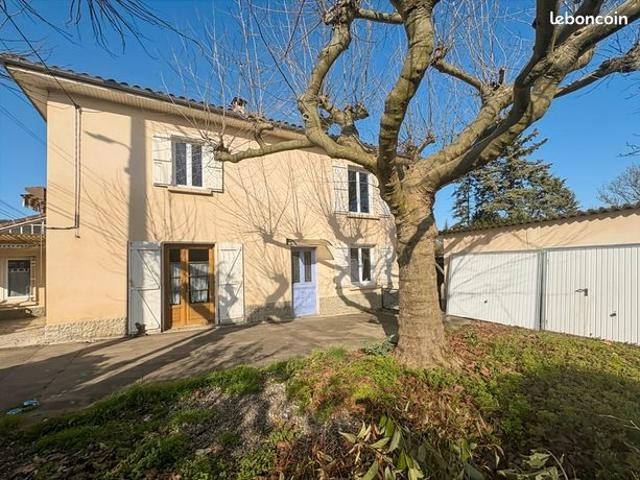 Maison 6 pièces 160 m²