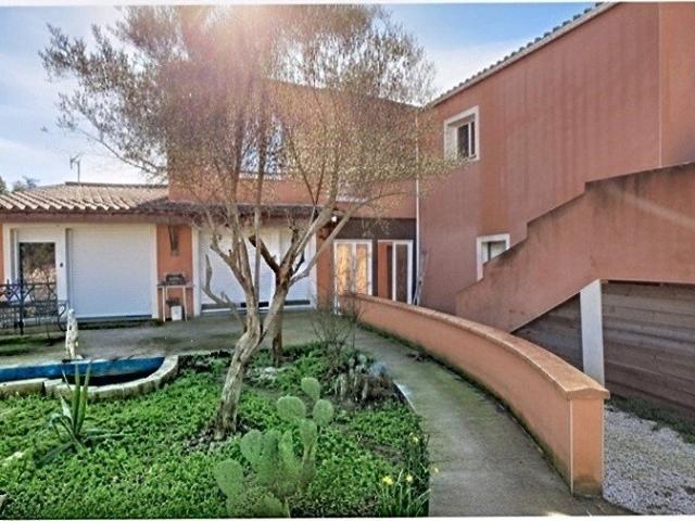 Maison 6 pièces 160 m²