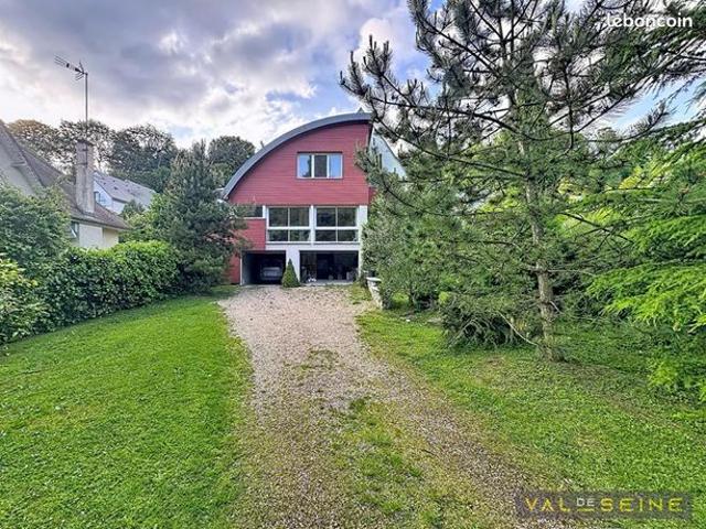 Maison 6 pièces 160 m²