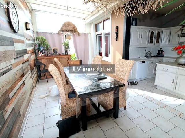 Maison 6 pièces 160 m²
