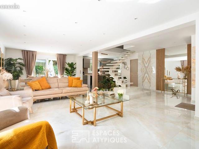 Maison 6 pièces 160 m²