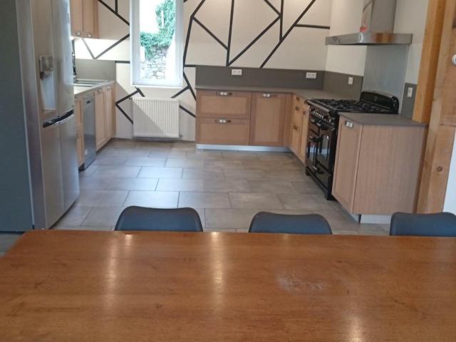 Maison 6 pièces 160 m²