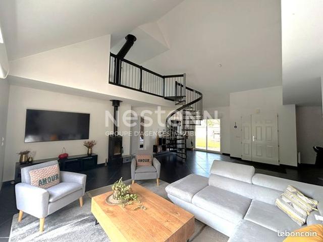 Maison 6 pièces 160 m²