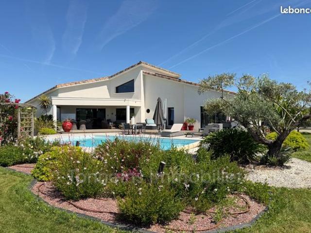 Maison 6 pièces 160 m²
