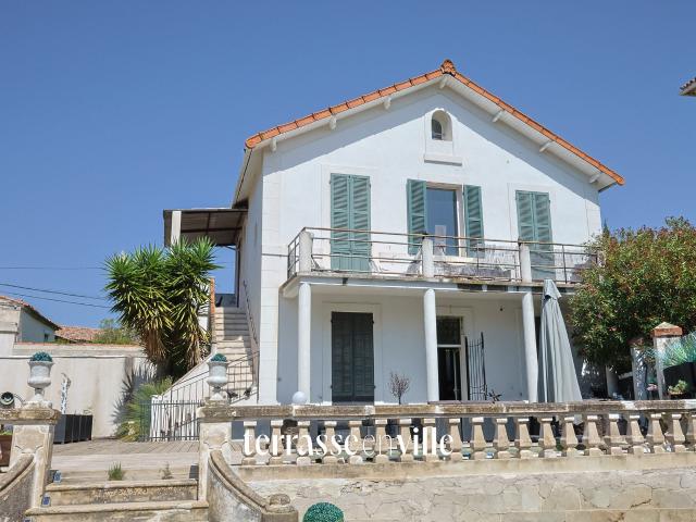 Maison 6 pièces 160 m²