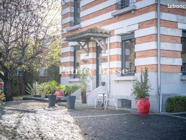 Maison 6 pièces 160 m²