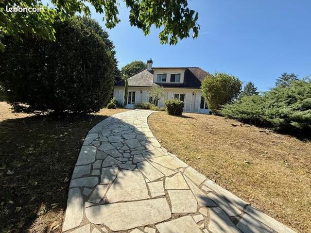 Maison 6 pièces 160 m²