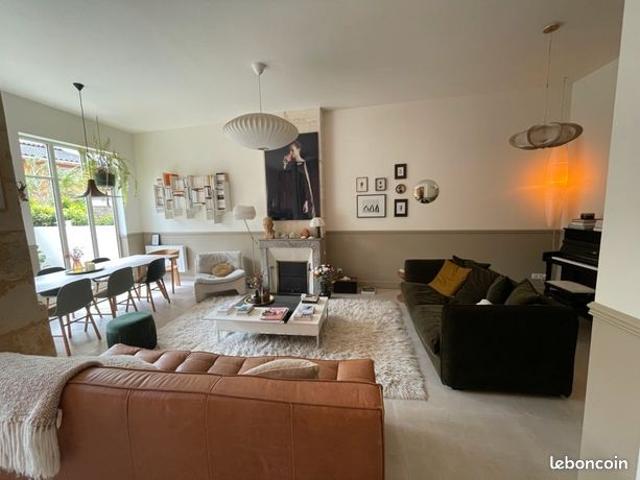 Maison 6 pièces 160 m²
