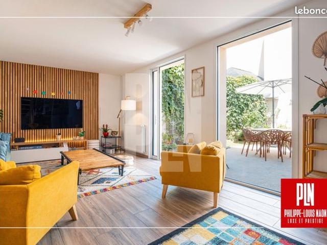 Maison 6 pièces 160 m²