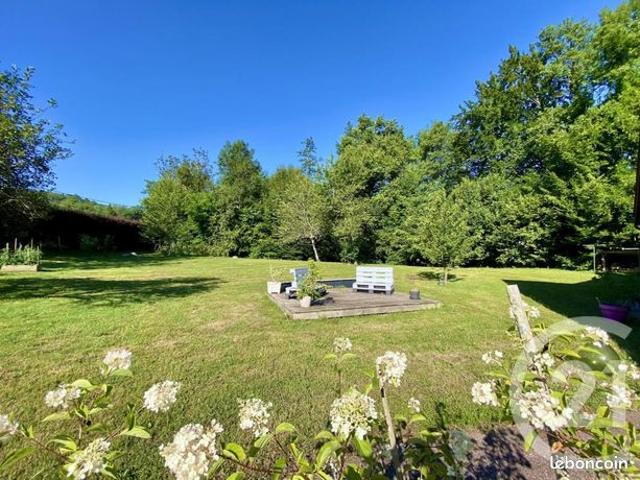 Maison 6 pièces 160 m²