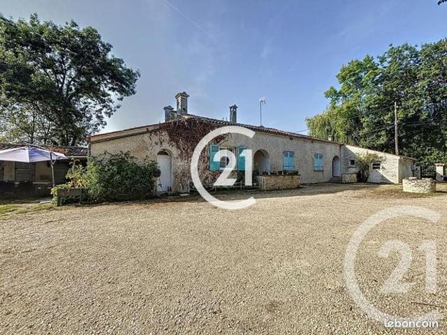 Maison 6 pièces 160 m²