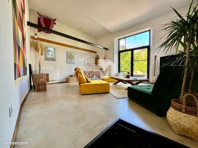 Maison 6 pièces 160 m²