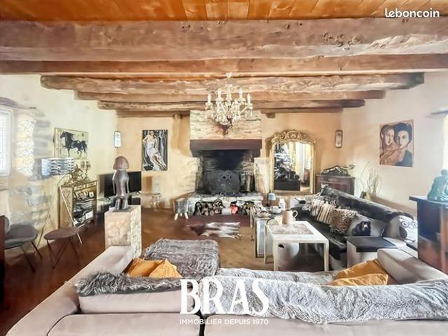 Maison 6 pièces 160 m²