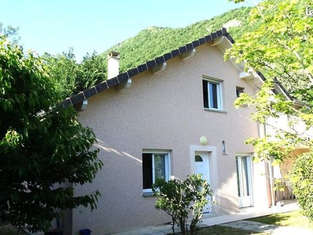 Maison 6 pièces 160 m²