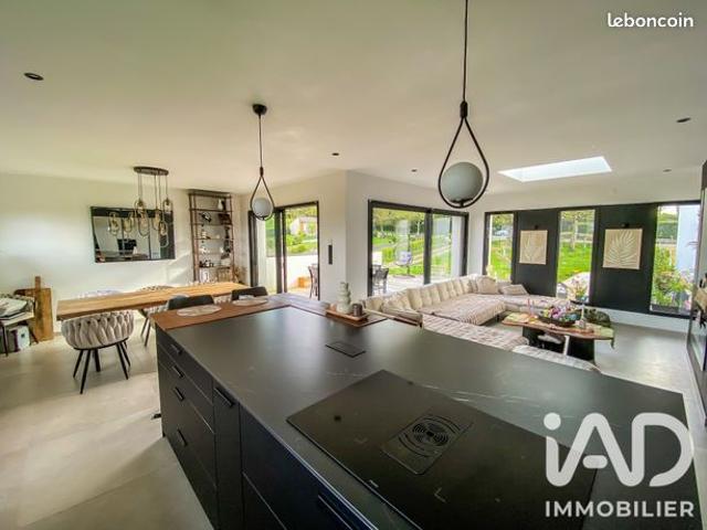 Maison 6 pièces 160 m²