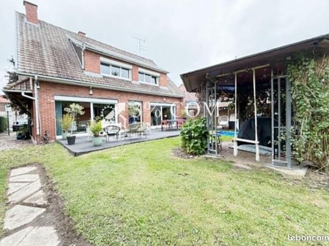 Maison 6 pièces 160 m²