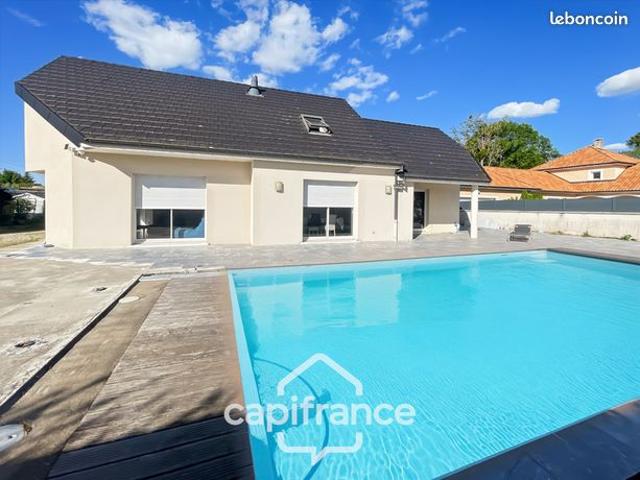 Maison 6 pièces 160 m²