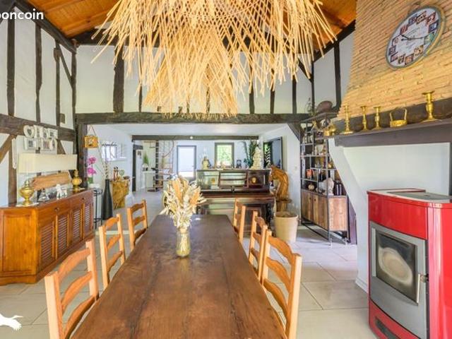 Maison 6 pièces 160 m²