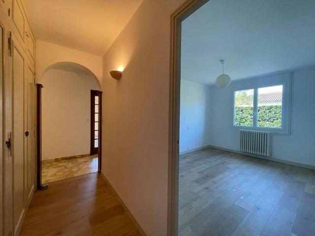 Maison 6 pièces, 160 m² à louer à Castres 81100