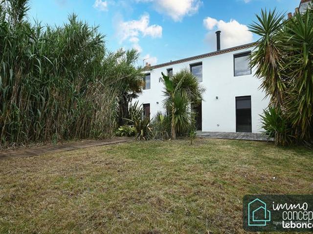 Maison 6 pièces 161 m²