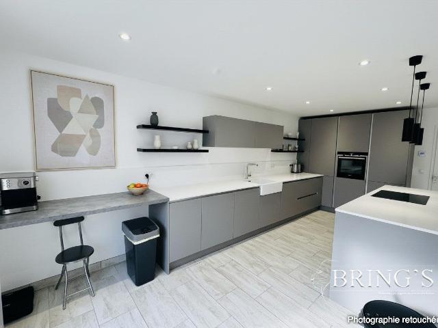 Maison 6 pièces 161 m²