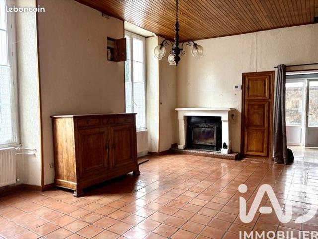 Maison 6 pièces 161 m²