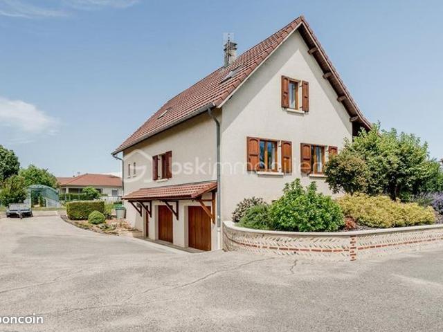 Maison 6 pièces 161 m²