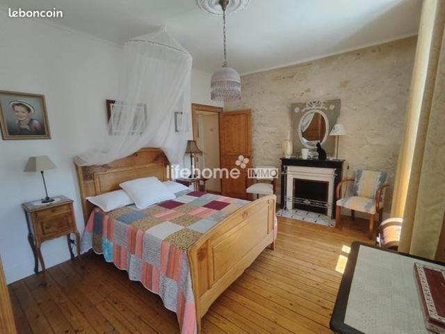 Maison 6 pièces 161 m²