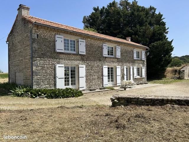 Maison 6 pièces 161 m²