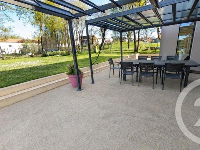 Maison 6 pièces 161 m²
