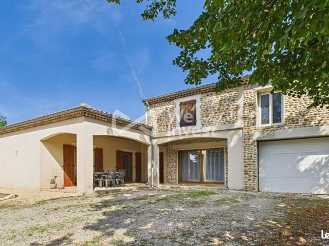Maison 6 pièces 161 m²