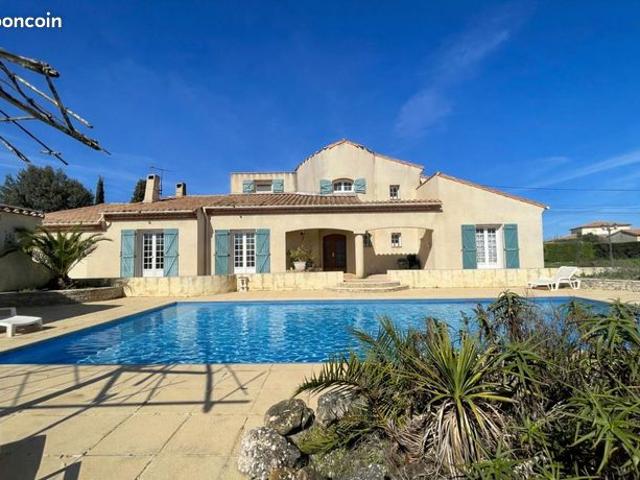 Maison 6 pièces 161 m²