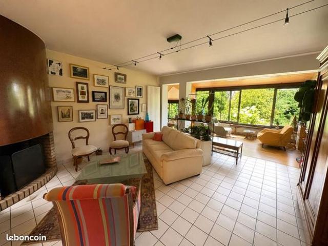 Maison 6 pièces 161 m²