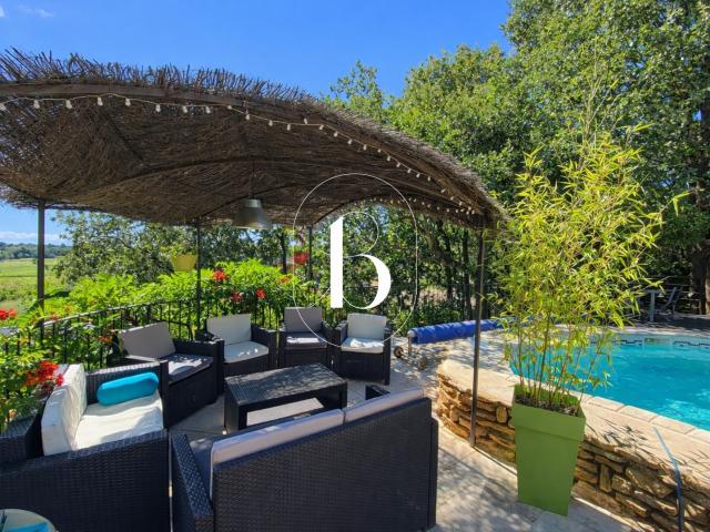 Maison 6 pièces 161 m²