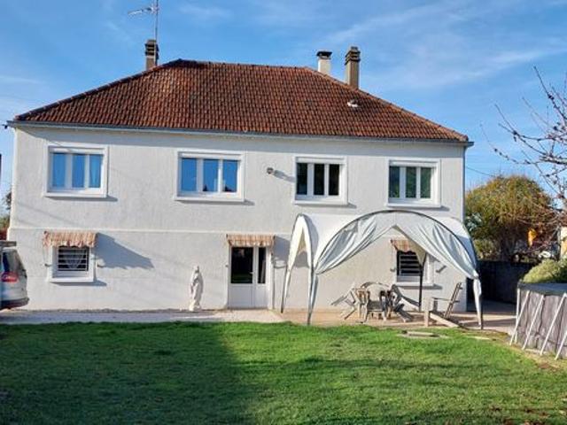 Maison familiale 6 pièces 161 m²