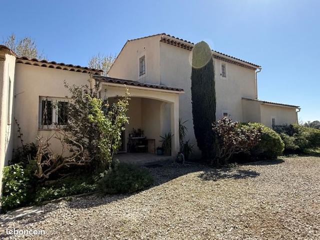 Maison 6 pièces 161 m²