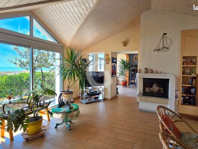 Maison 6 pièces 161 m²