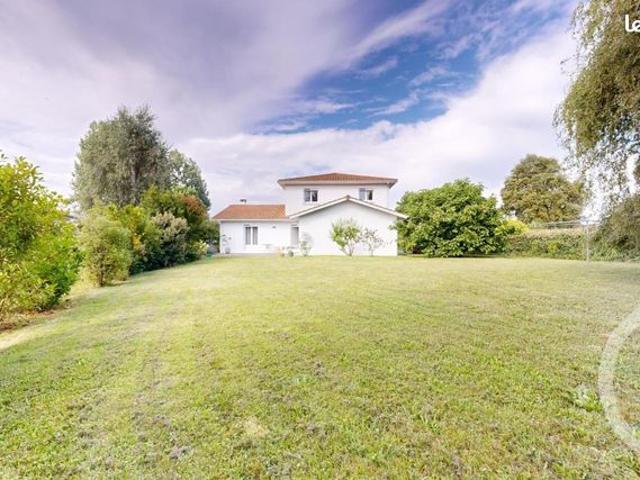 Maison 6 pièces 161 m²