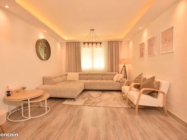 Maison 6 pièces 161 m²
