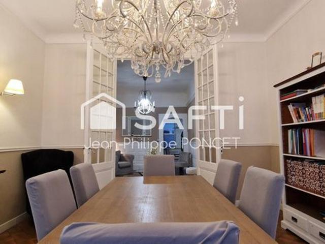 Maison 6 pièces 161 m²