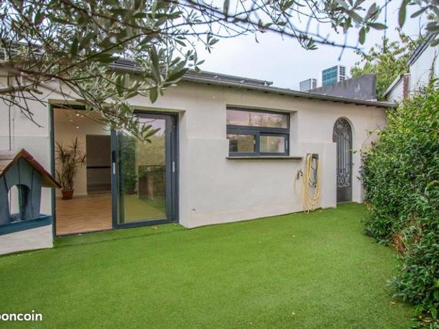Maison 6 pièces 161 m²