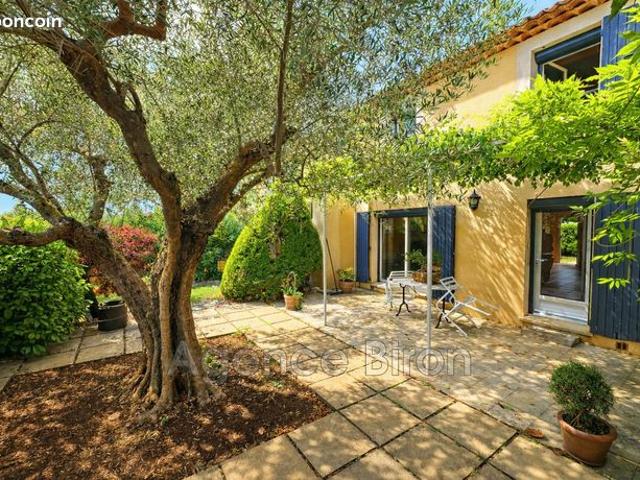 Maison 6 pièces 161 m²