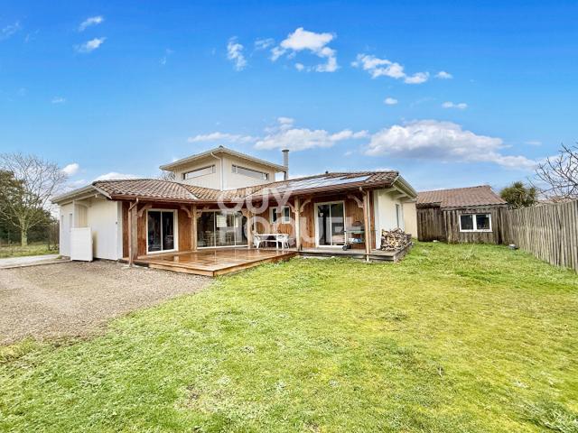 Maison 6 pièces 161 m²