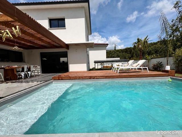 Maison 6 pièces 161 m²