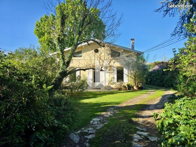 Maison 6 pièces 161 m²