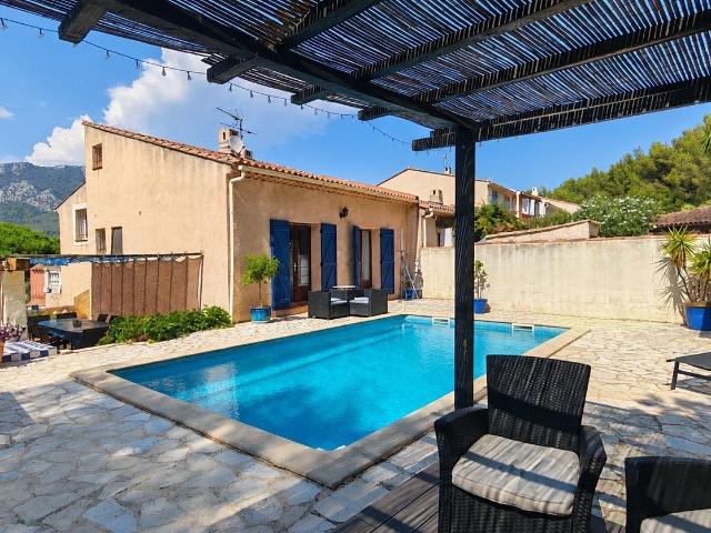 Maison 6 pièces 161 m²