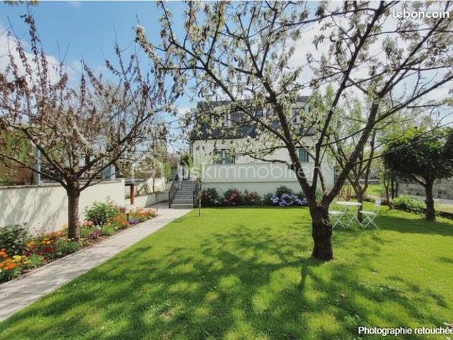 Maison 6 pièces 161 m²
