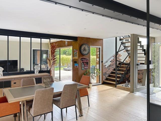Maison 6 pièces 161 m²