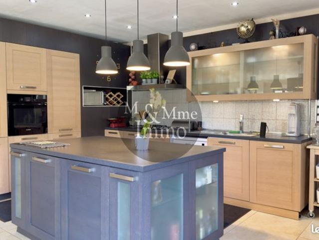 Maison 6 pièces 162 m²
