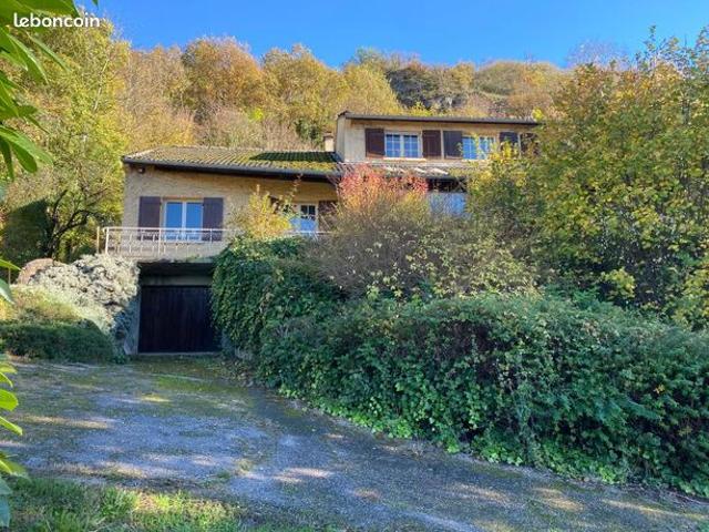 Maison 6 pièces 162 m²